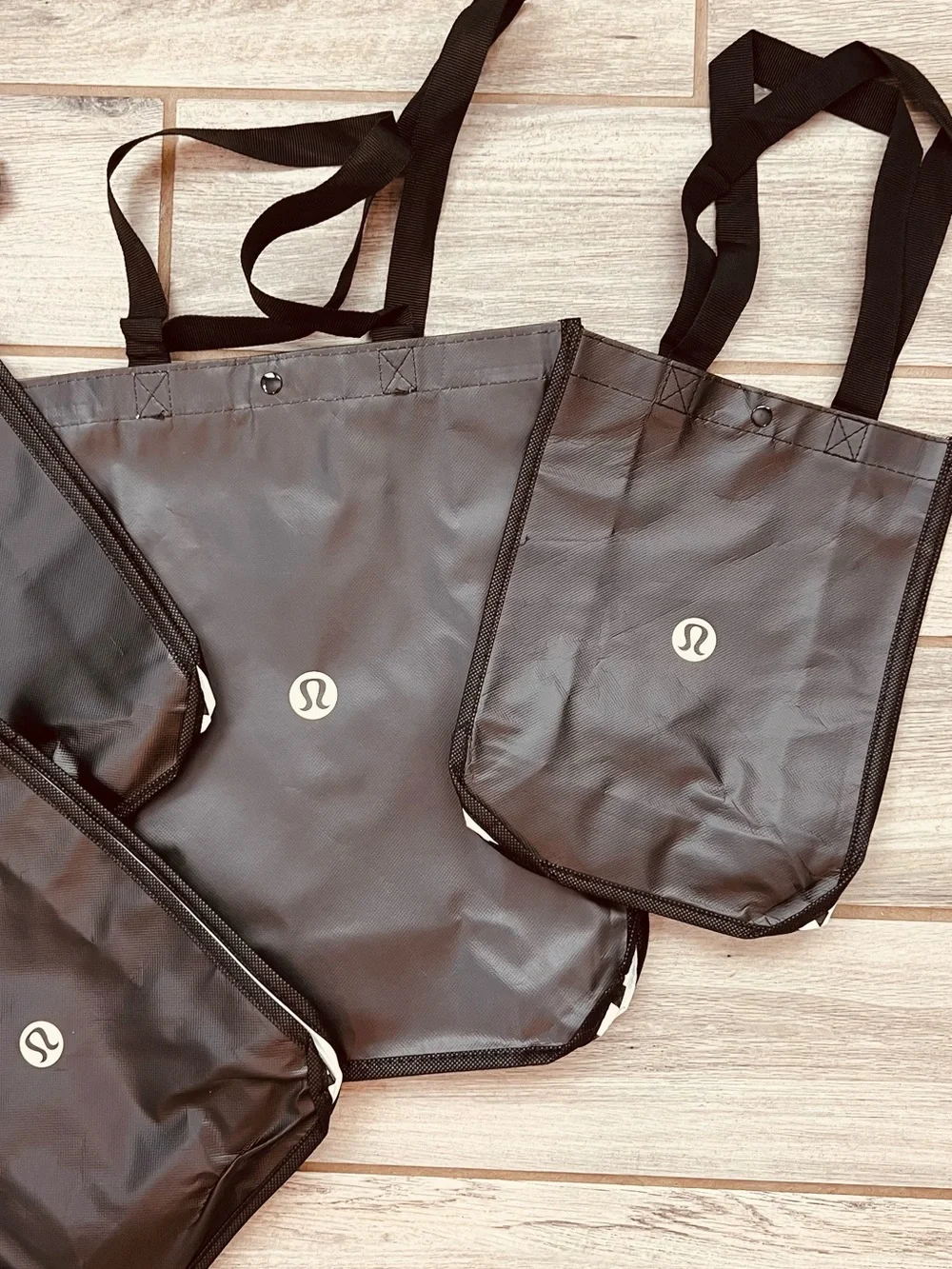 Lululemon Reusable Tote Bag Lot 4 Black Shopping Bags 1 Large 3 Small Logo